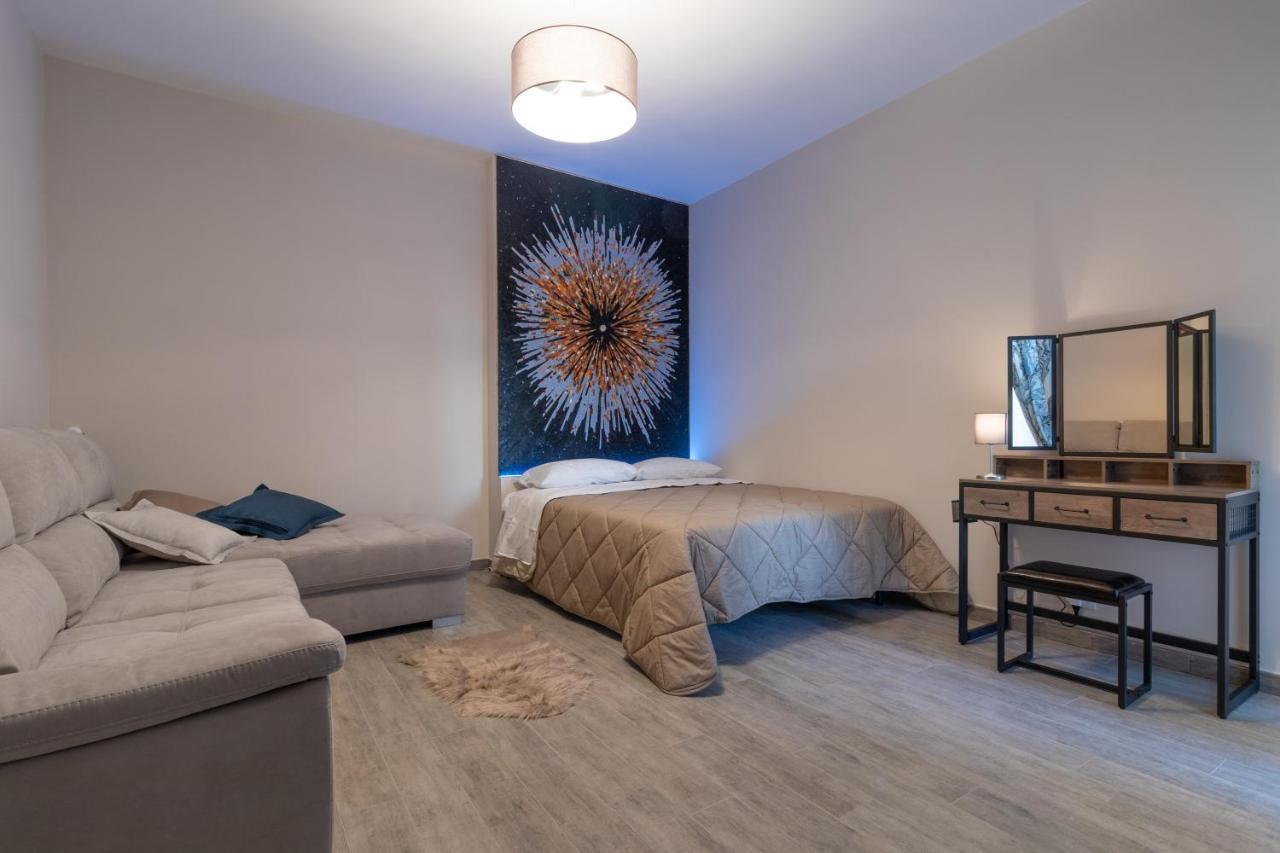 V B M Apartment Bari Exterior photo